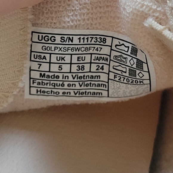 NWOB UGG Bren Slip-On Espadrilles Shoes 7 Narrow Soft Ivory Neutral - Picture 6 of 6